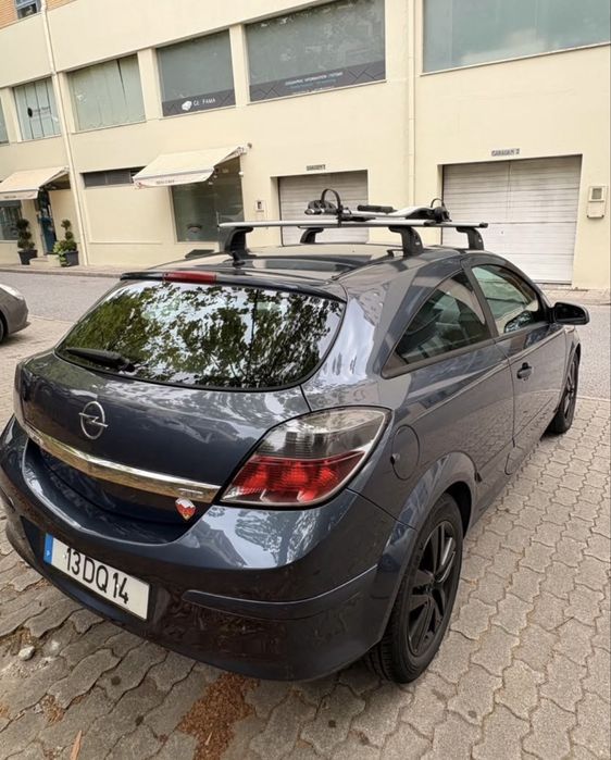 Opel Astra GTC 1.3