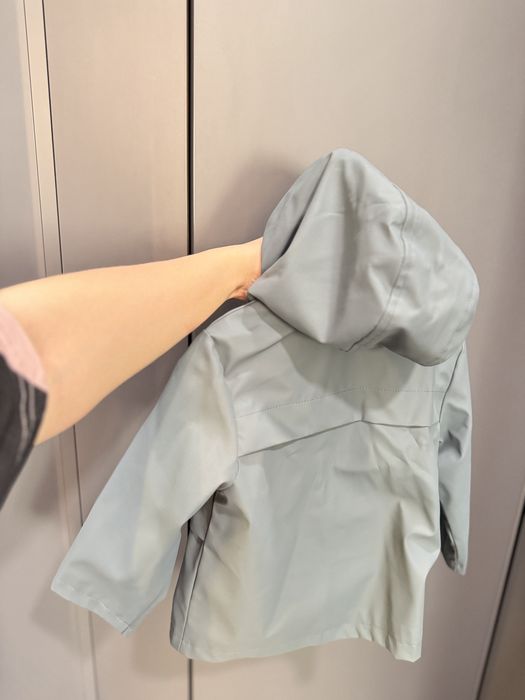 Дитяча водонепроникна куртка манго