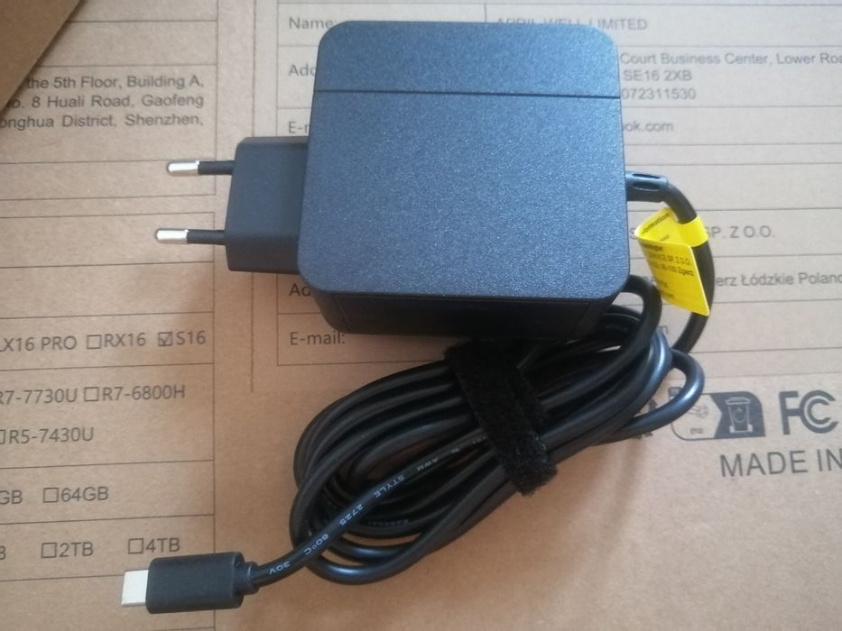 Новий ноутбук Acemagic S16, Ryzen 7 7735HS, 16GB/512GB, WiFi6