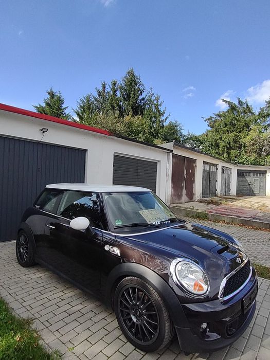 Samochód osobowy Mini cooper