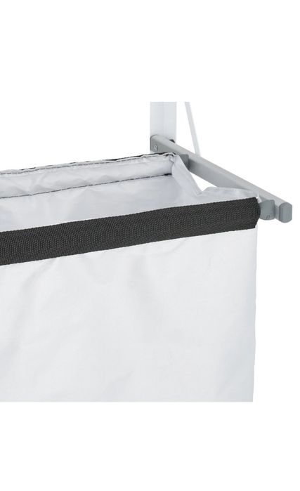 Suszarka bębnowa z wiszącymi drzwiami