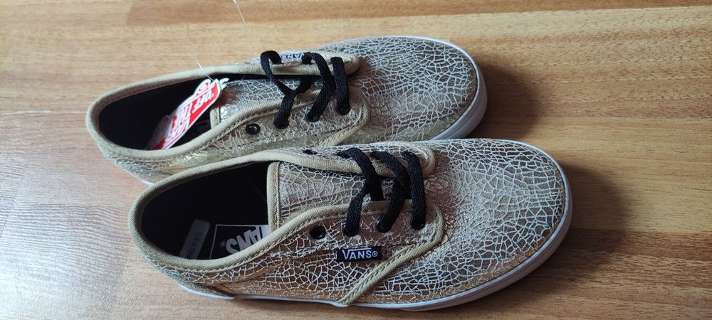Детские Нові дитячі vans cracked leather cold розмір 31