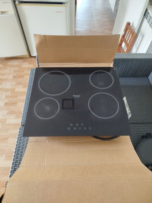 Placa Ariston vidrocerâmica para cozinhar