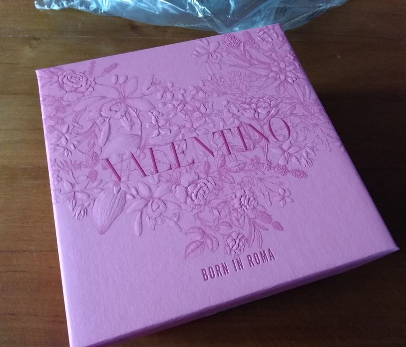 Valentino вишуканий набір