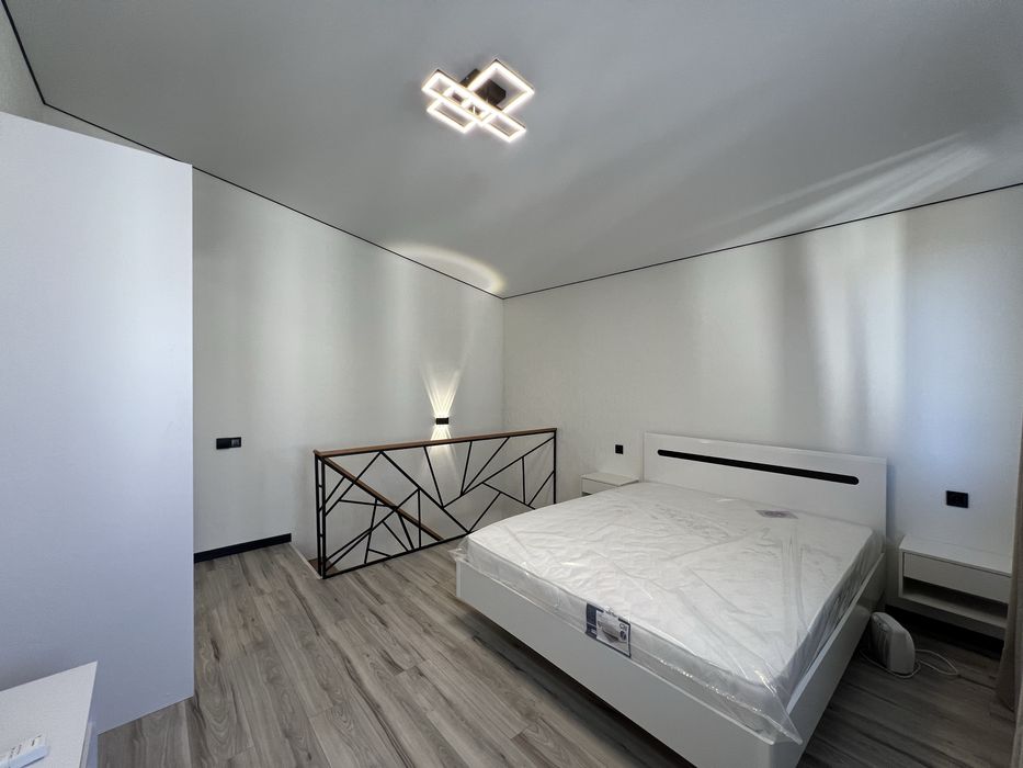 Двоповерховий таунхаус з РЕМОНТОМ