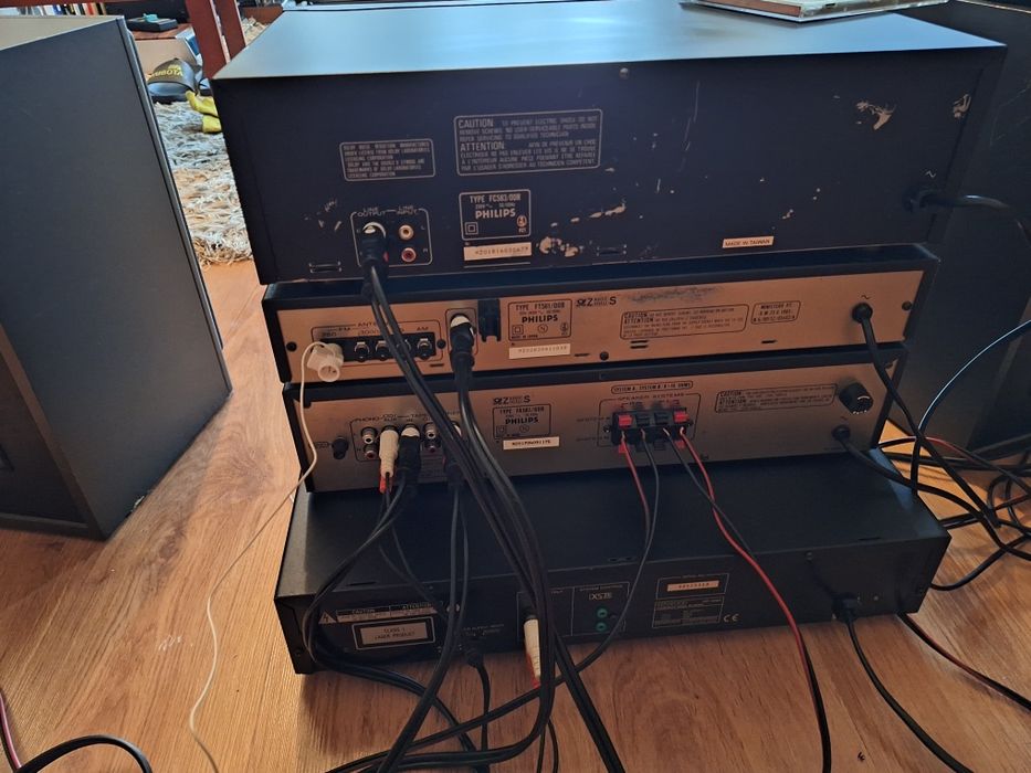 Wieża stereo PHILIPS, CD Kenwood
