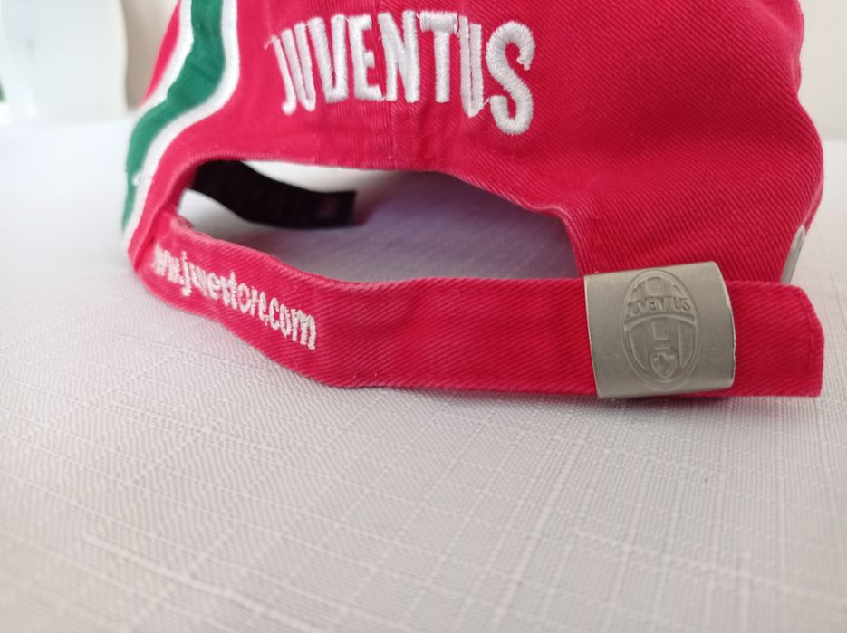 Продам Кепку Juventus