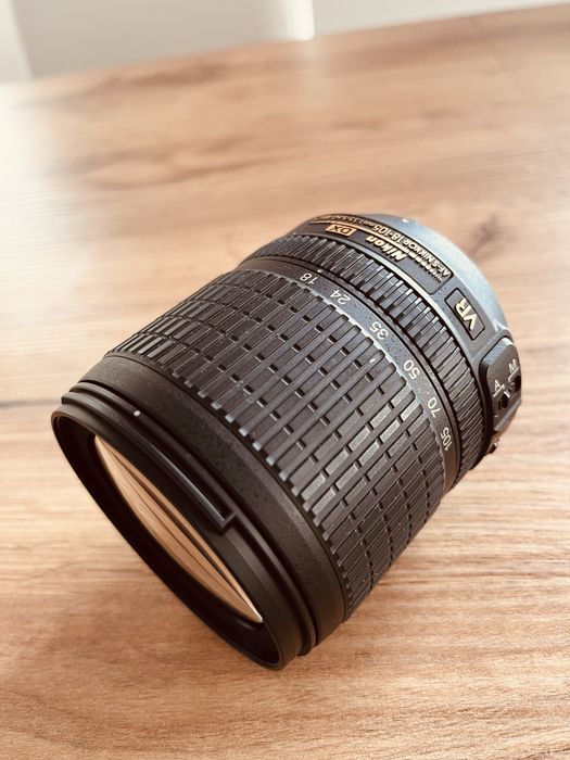 Nikon D5100 + lente 18-105