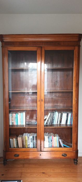 Móvel livreiro de mogno sec XIX