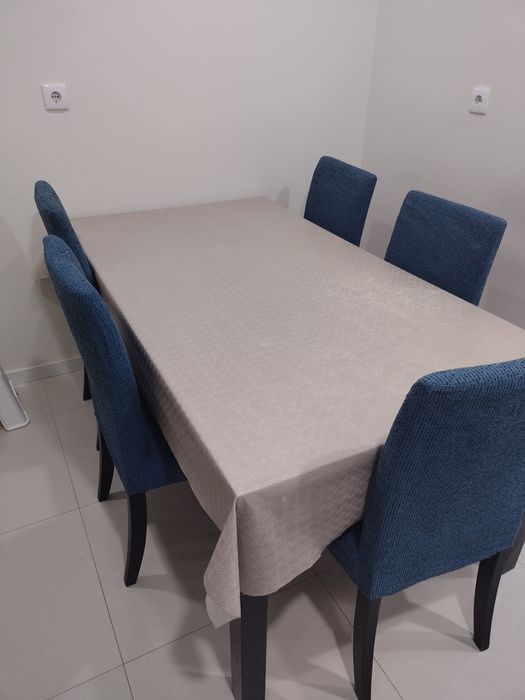 Cadeiras Henriksdal - Estrutura Madeira Maciça