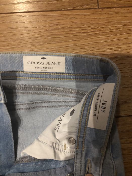 Nowe spodnie Cross jeans