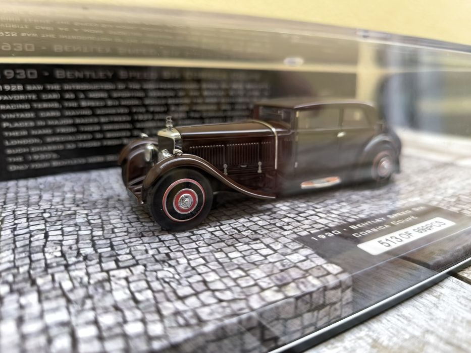 Bentley 1930 Minichamps