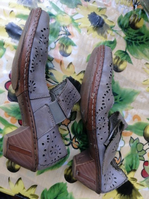 Босоножки женские кожаные 37 р., босоніжки шкіряні