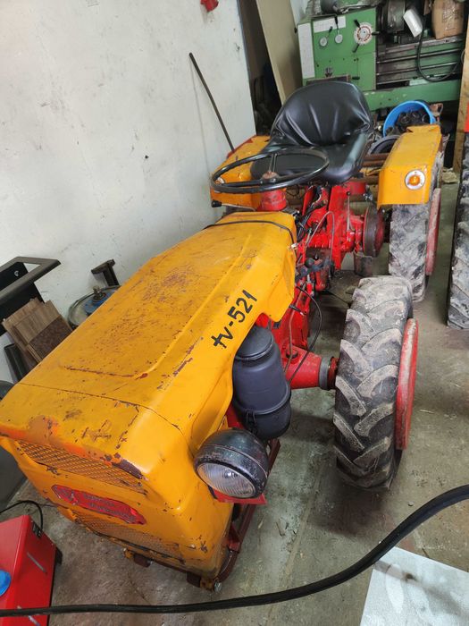 TV 521 Tomo Vinkowić traktorek ogrodniczy 4x4