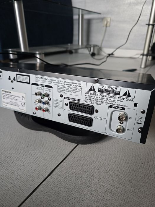 Magnetowid VHS / Nagrywarka dvd hdd To