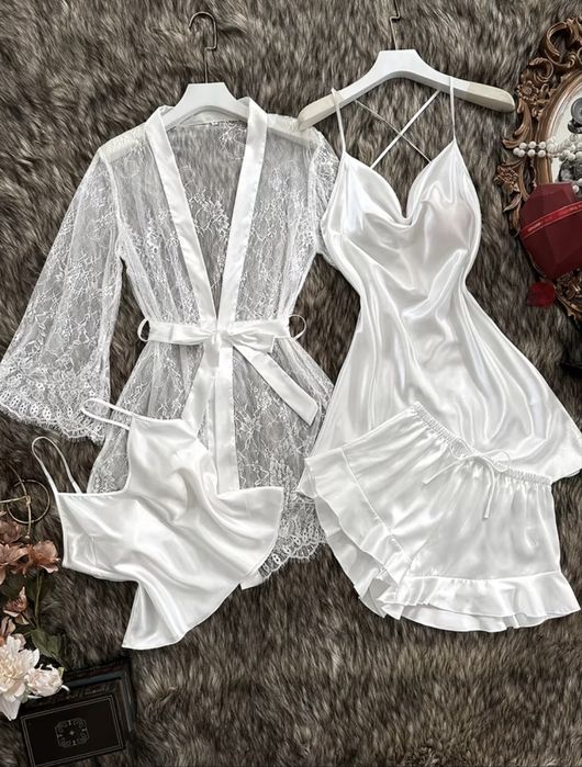 Білий атласний набір 4в1 з мереживним халатом, S-XL
