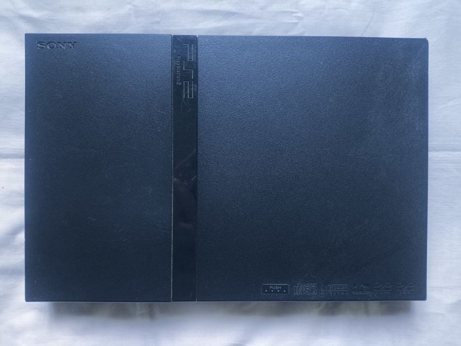 PlayStation 2 Slim + Extras