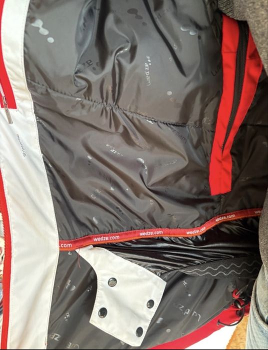 Casaco de neve Wedze, usado uma única vez.