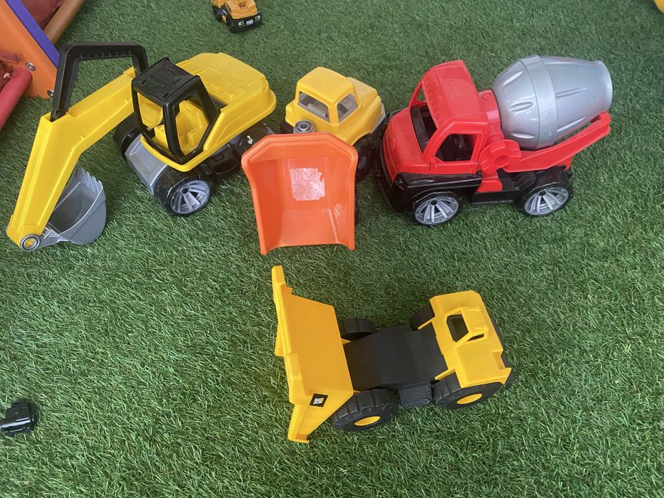 Carros das obras escavadora betoneira camiao de carga