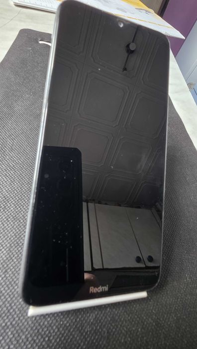 Telefon XIAOMI REDMI NOTE 8T, czarny + etui + szkło hartowane, 4/64 GB