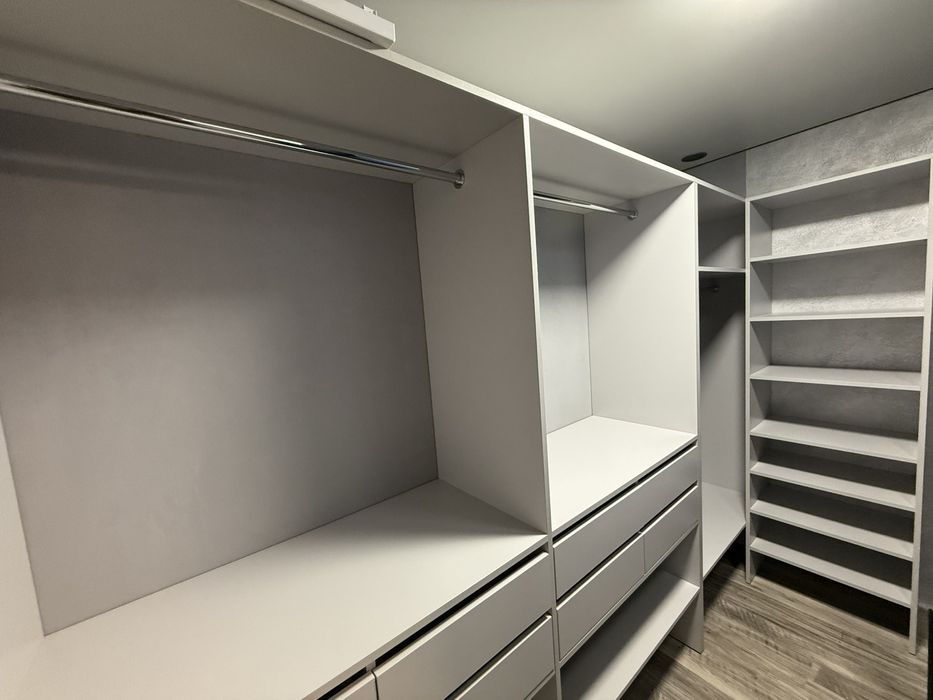 Аренда 2 кв на Площади Победы.