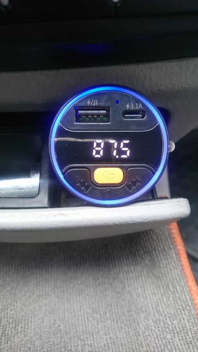 FM Модулятор трансмітер. Bluetooth 5.3, Автомобільна зарядка.
