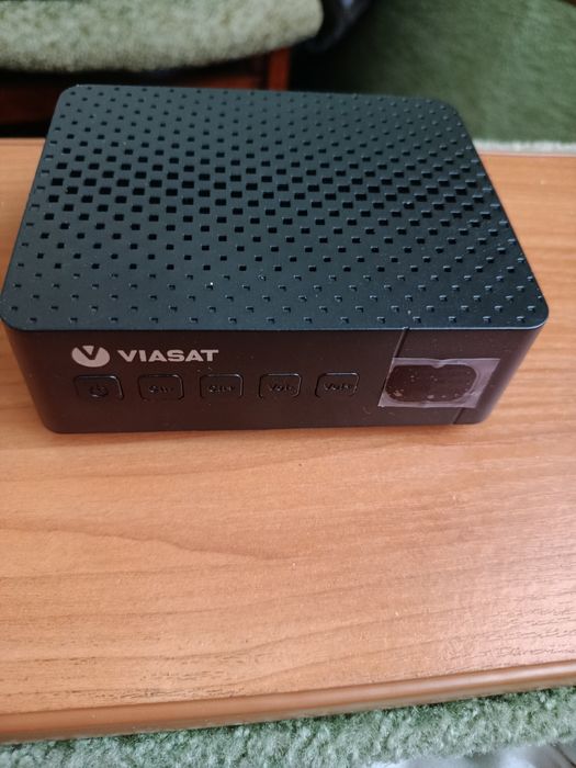 Супутникова Viasat приставка . Тюнер супутникової антени Romsat S2 TV