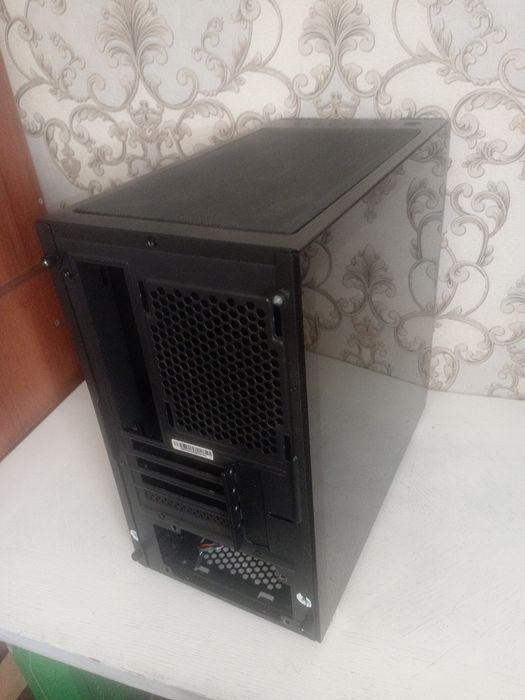 Продам корпус 2e GaMlNв
