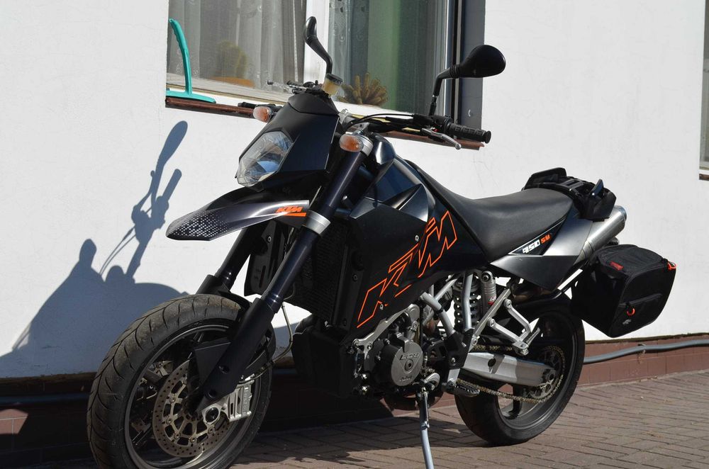 KTM
