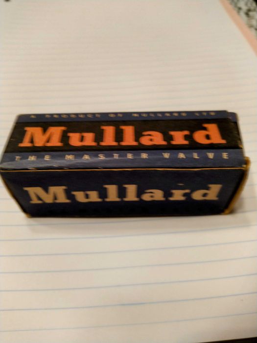 Válvula Mullard UF 85