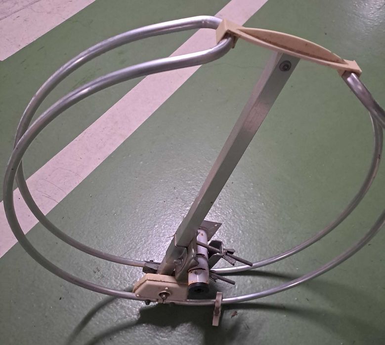 Antena FM Circular Televés em excelente estado