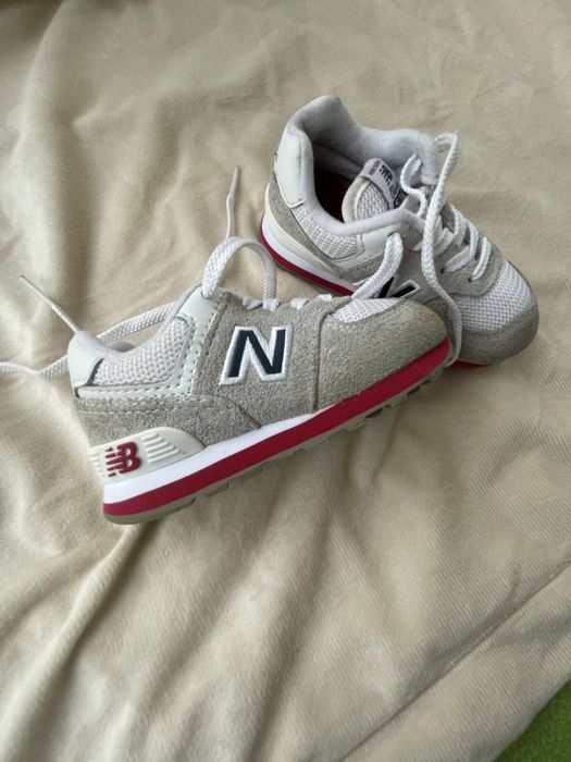 Дитячі кросівки new balance