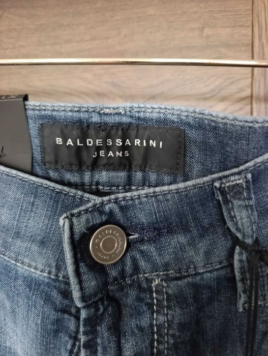 Baldesarini męskie jeansy 33/32