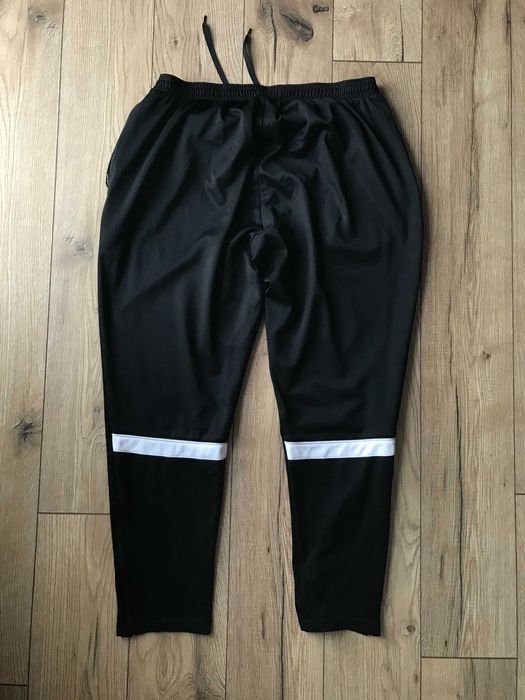Spodnie dresowe Nike Dri-Fir Slim rozm. XL