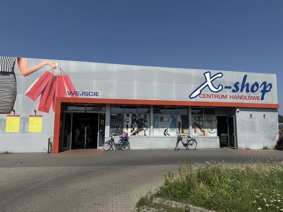 Lokal handlowy 1200 m² przy Lidlu – wynajem