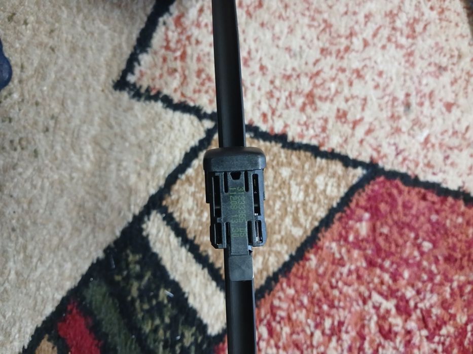 Дворники Volvo новые комплект