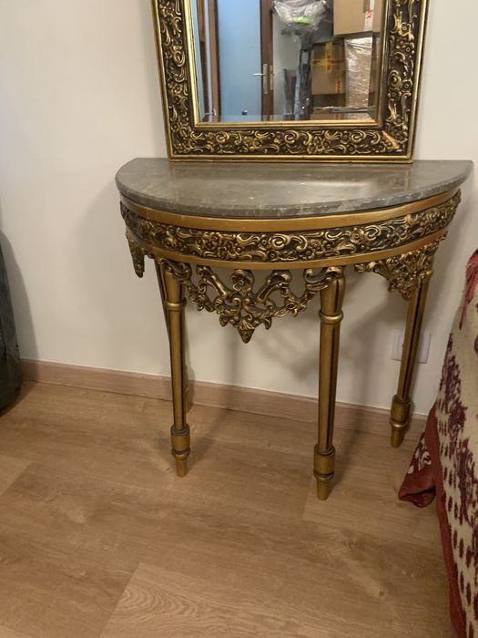 Conjunto mesa e espelho restaurados