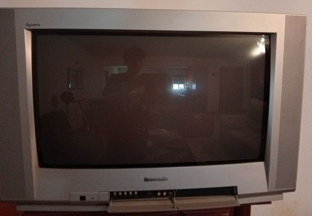 Televisão Panasonic em muito bom estado