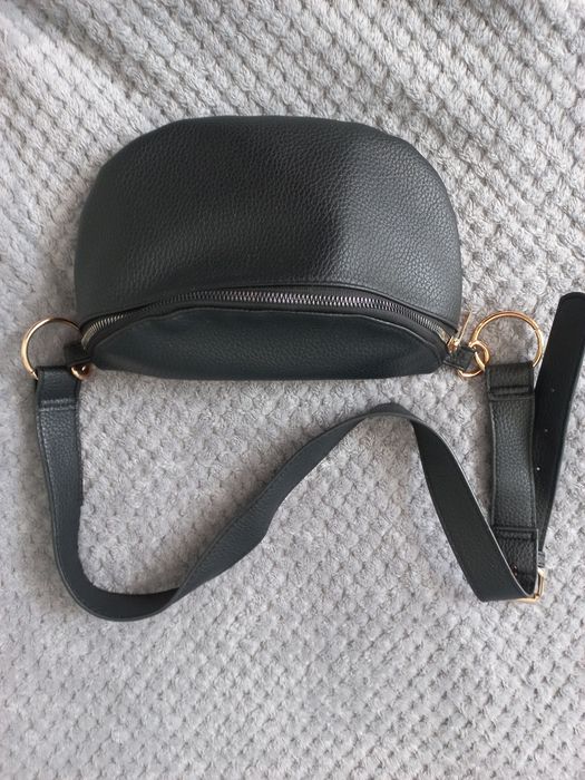 Torebka nerka czarna