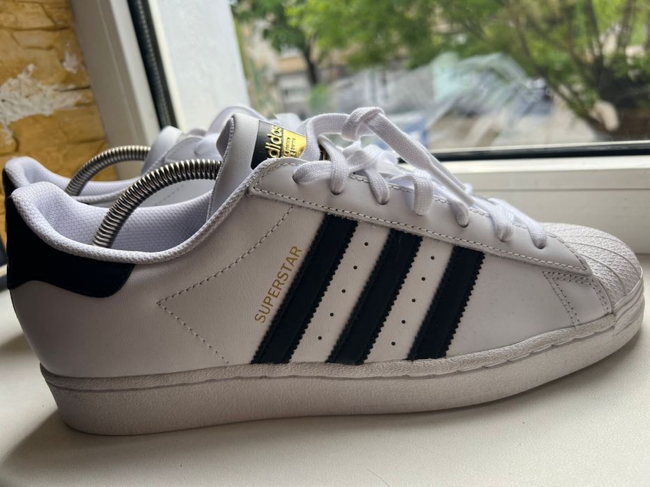 Buty męskie Adidas Superstar 44