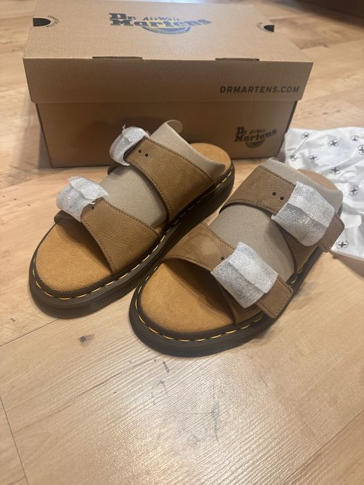 Nowe sandały klapki Dr Martens Josef