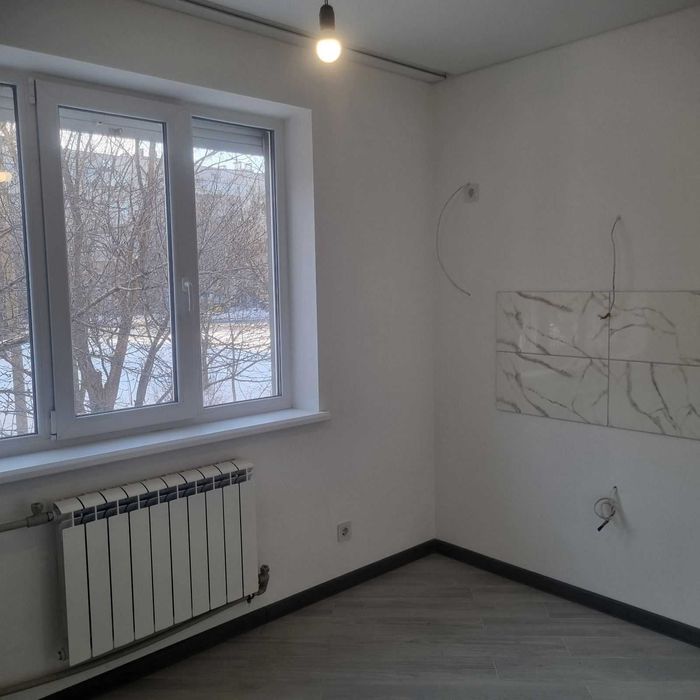 Продам 1-к кв м Барабашово, трк Украина.