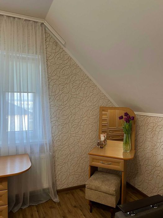 Мебель у кімнату_в ГАРНОМУ СТАНІ