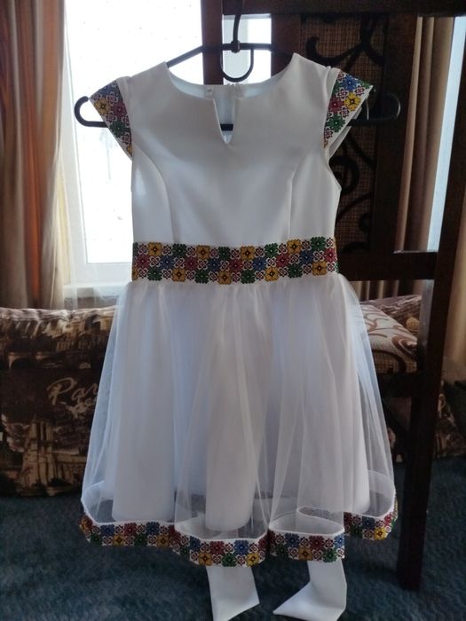Платя для дівчинки