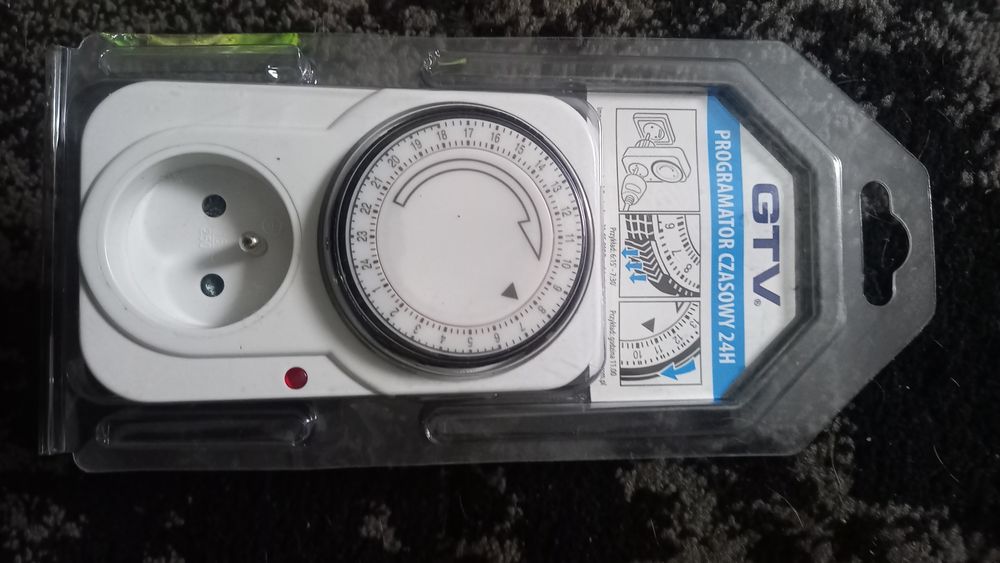 Programator czasowy do akwarium