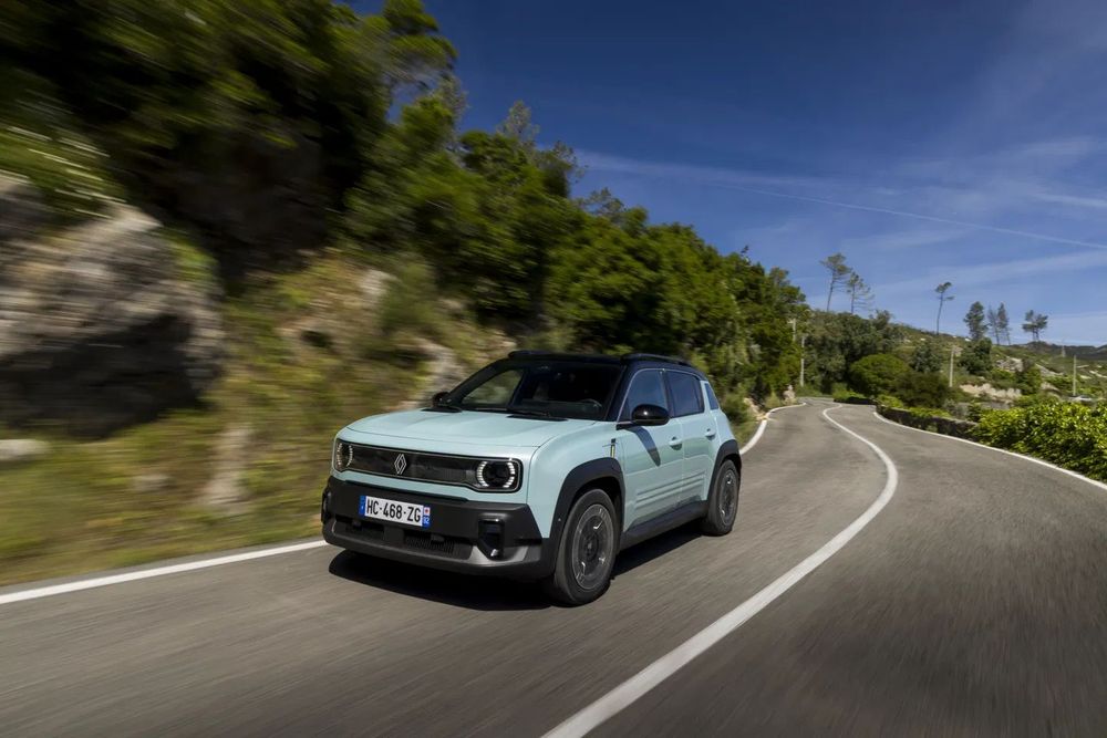 Renault 4 E-Tech 40 kWh Evolution Autonomia Urbana