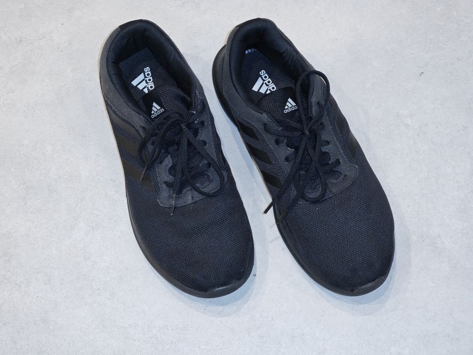 Кросівки Adidas. В хорошому стані. 41 розмір.