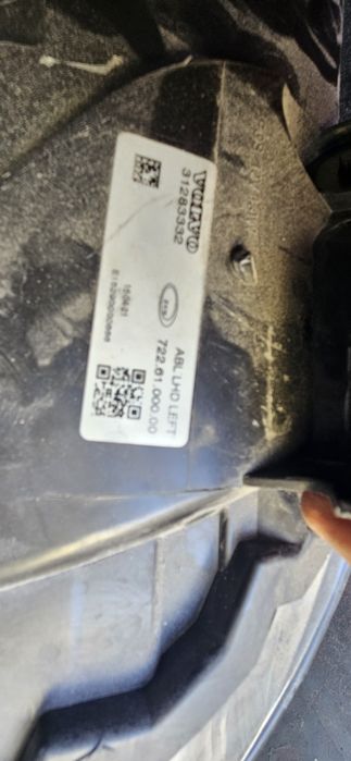 Farol para volvo.