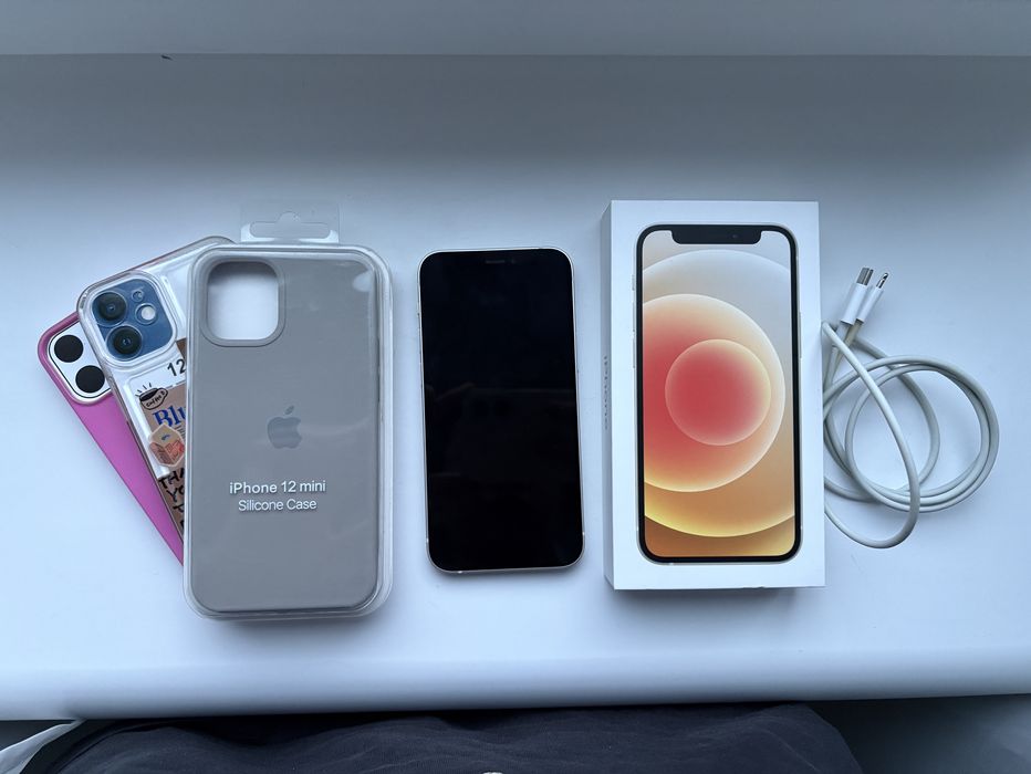 iphone 12 64gb white - купить телефоны и аксессуары - Цена на OLX.ua