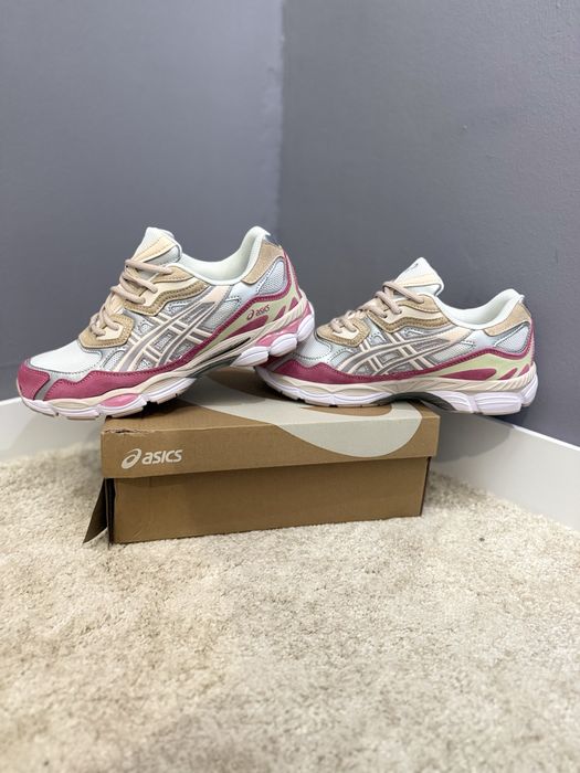 Tenis asics rosa novos